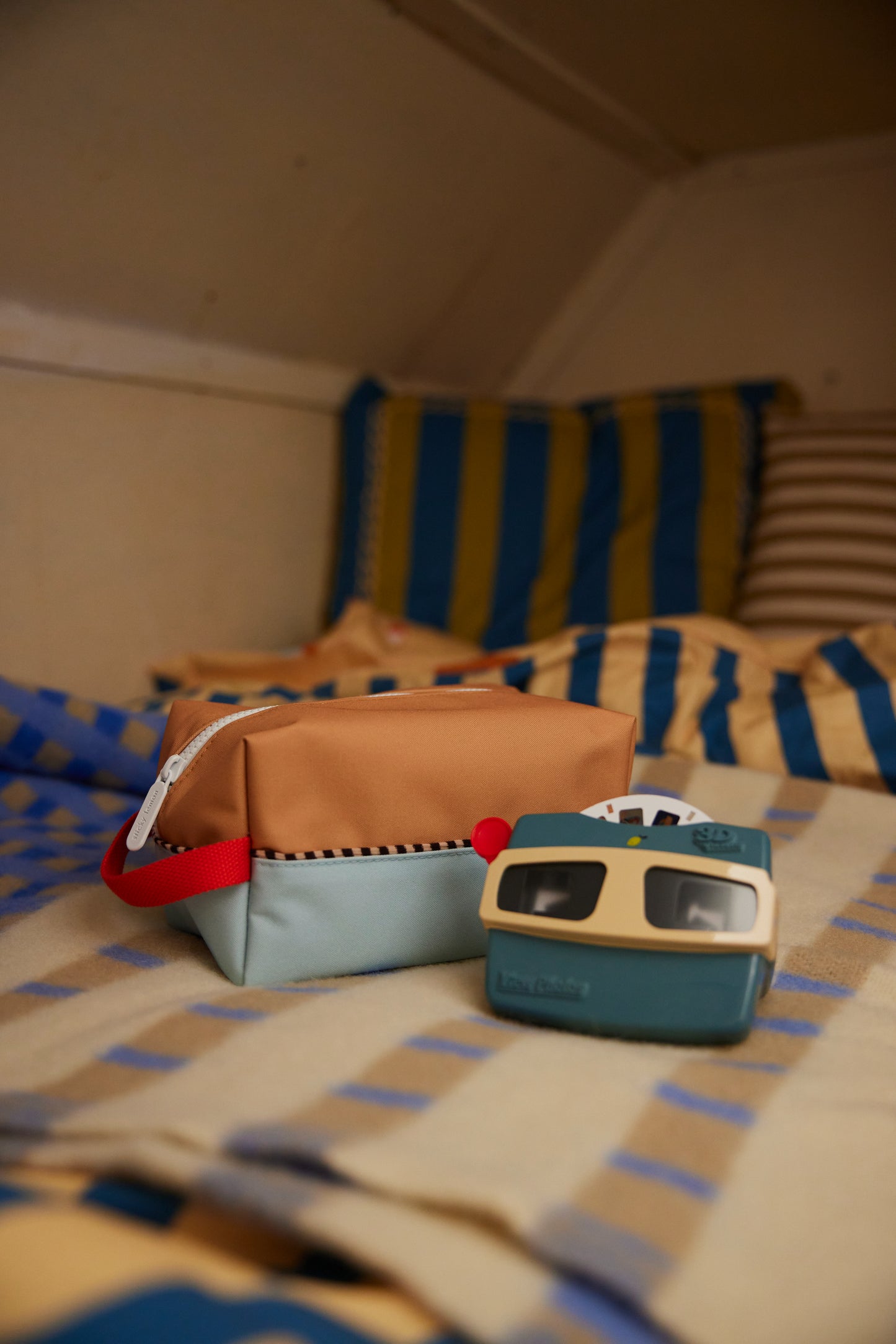 Sticky Lemon | Wonders | Viewmaster