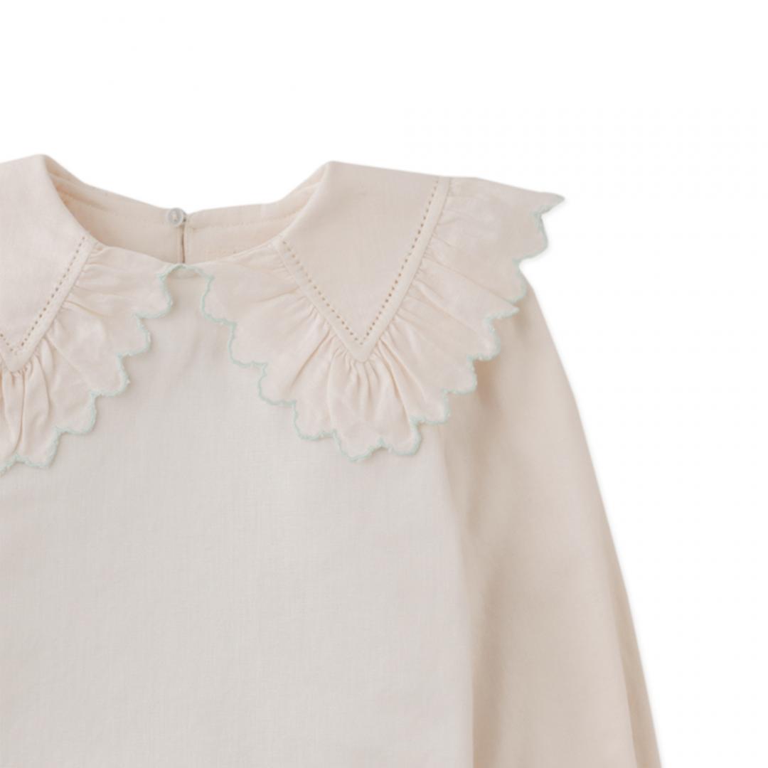 Idina Long Sleeve Blouse with Big Ruffled Collar
