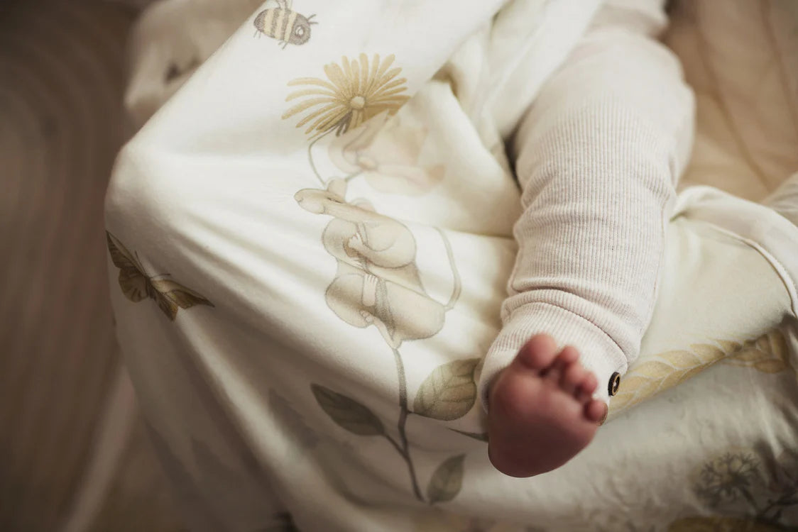 Blanket Cradle - Dreamy Mouse