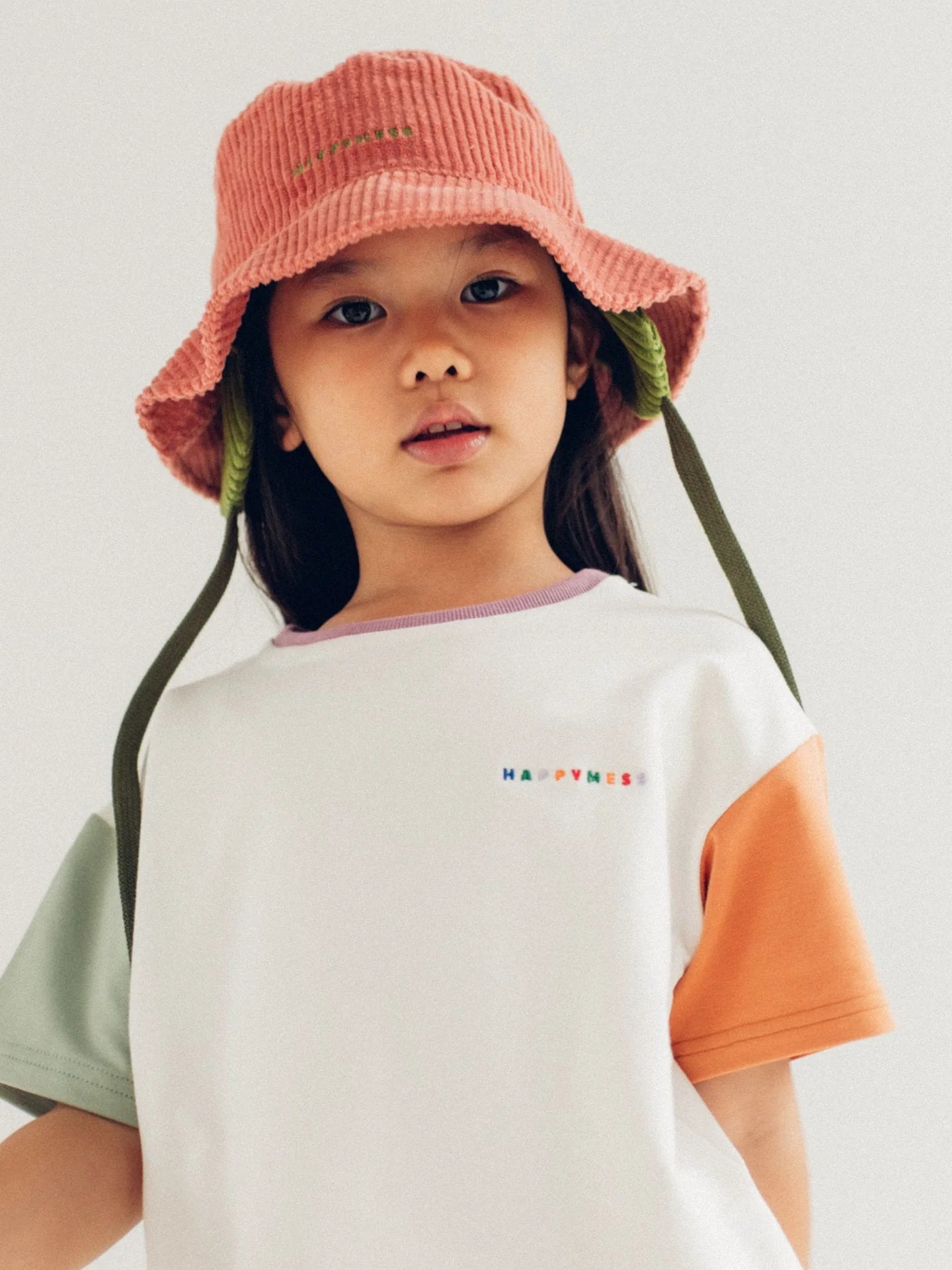 კორდურო ქუდი - ვარდისფერი ბლუში/მოსი