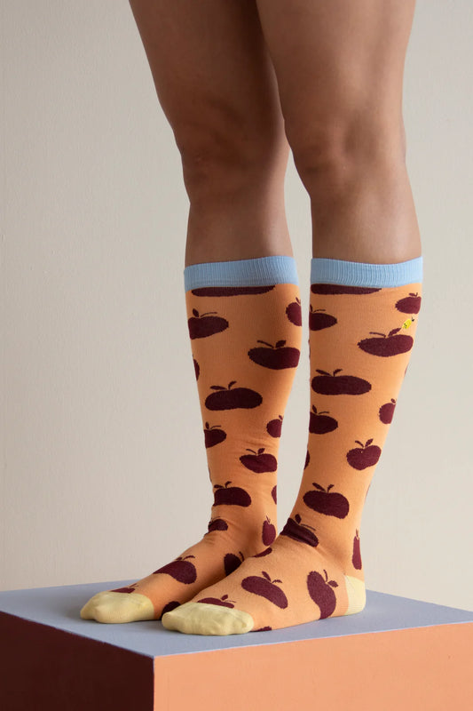 Kneehigh socks | apples berry swirl