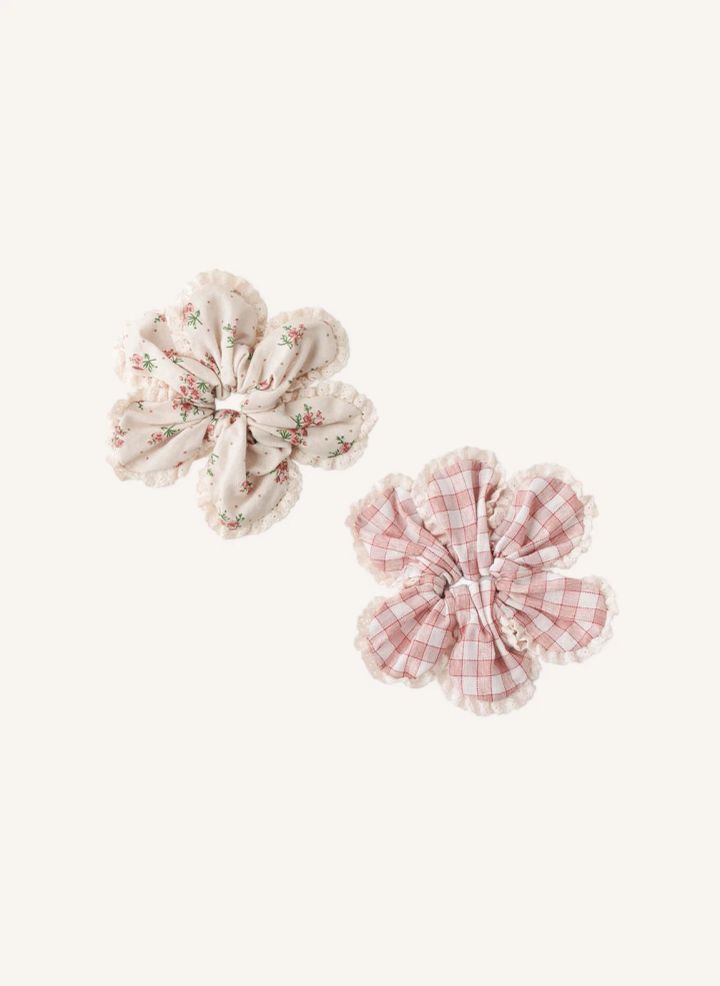 Flower Shaped Scrunchie Set