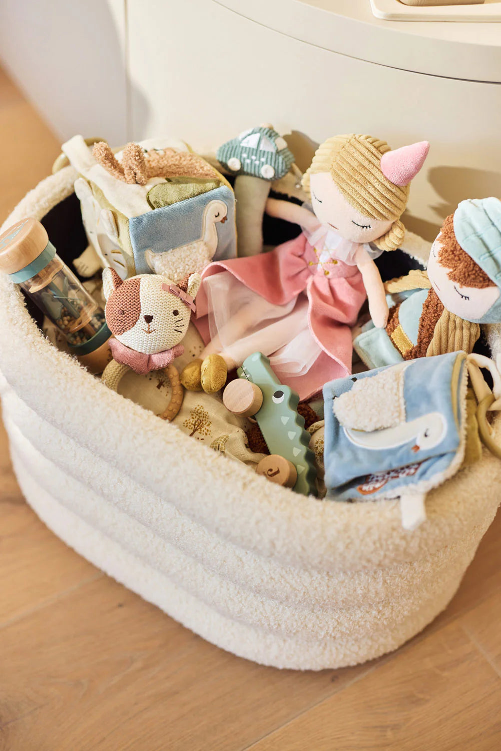 Stuffed Animal Lady Lynn