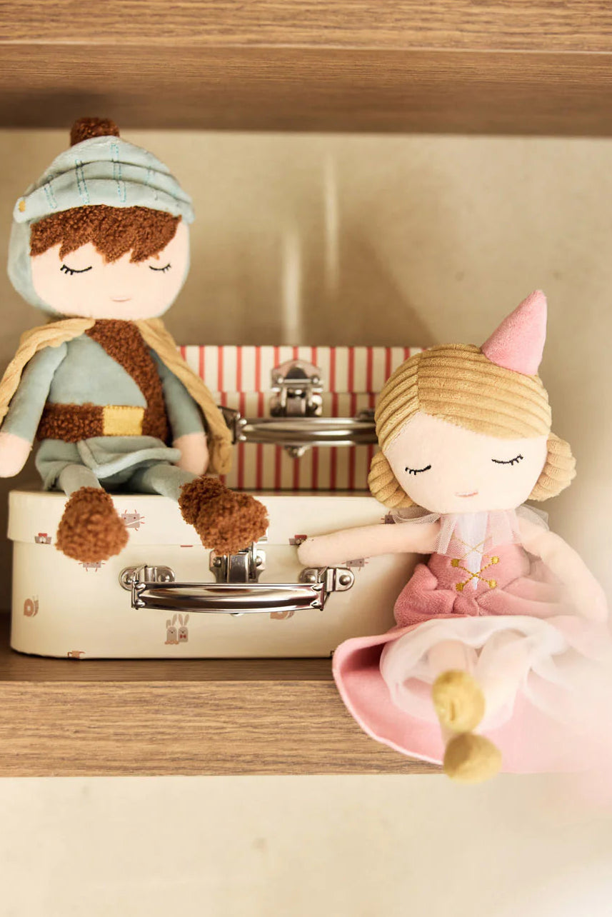 Stuffed Animal Lady Lynn