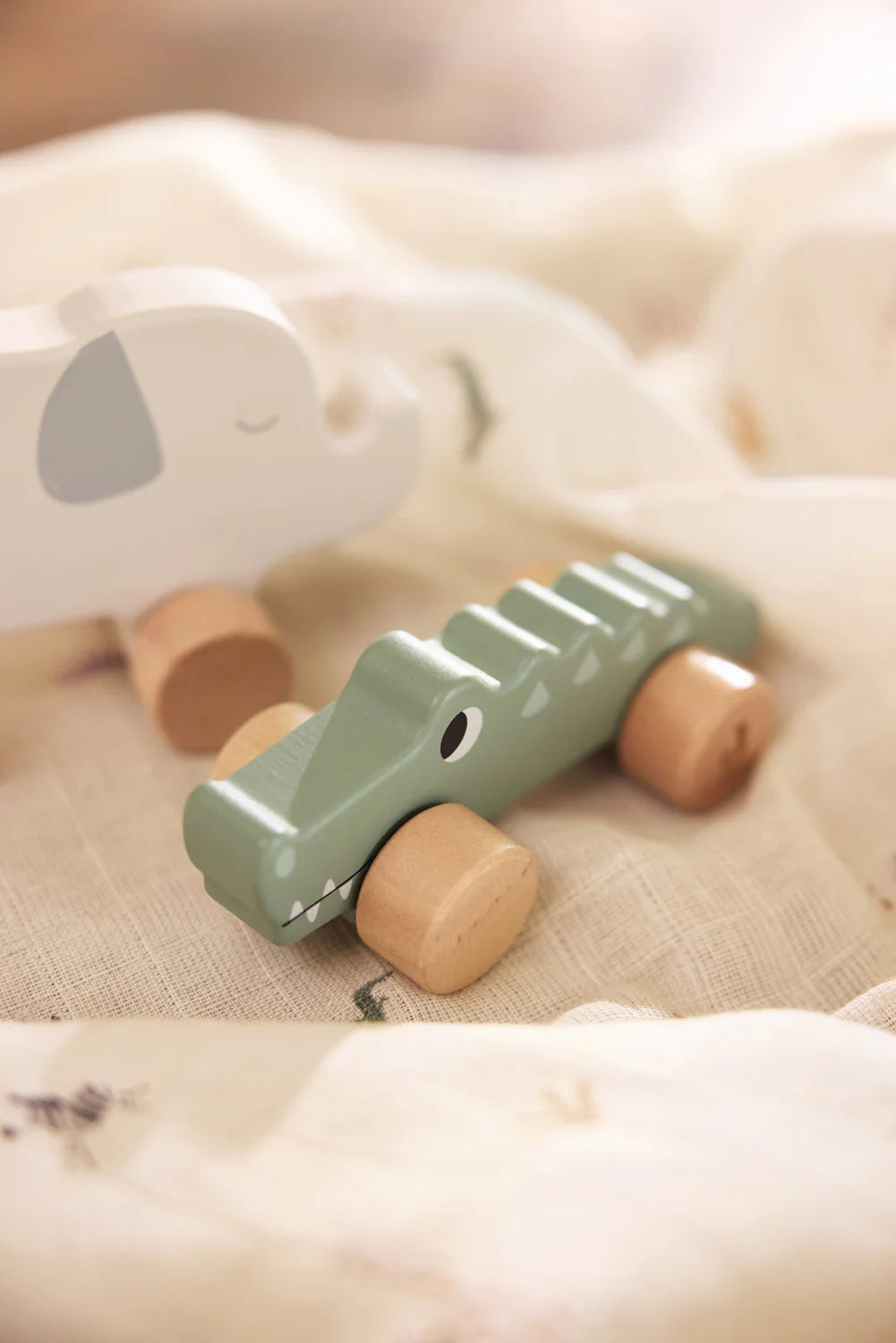 Wooden Crocodile on Wheels