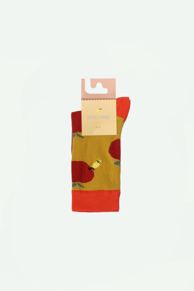 socks | lemon tree | apple