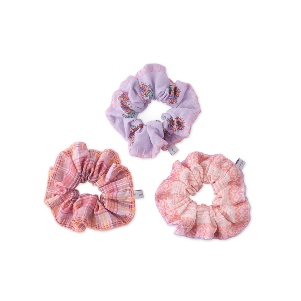 Victoria Scrunchies With Blanket Stitch Set