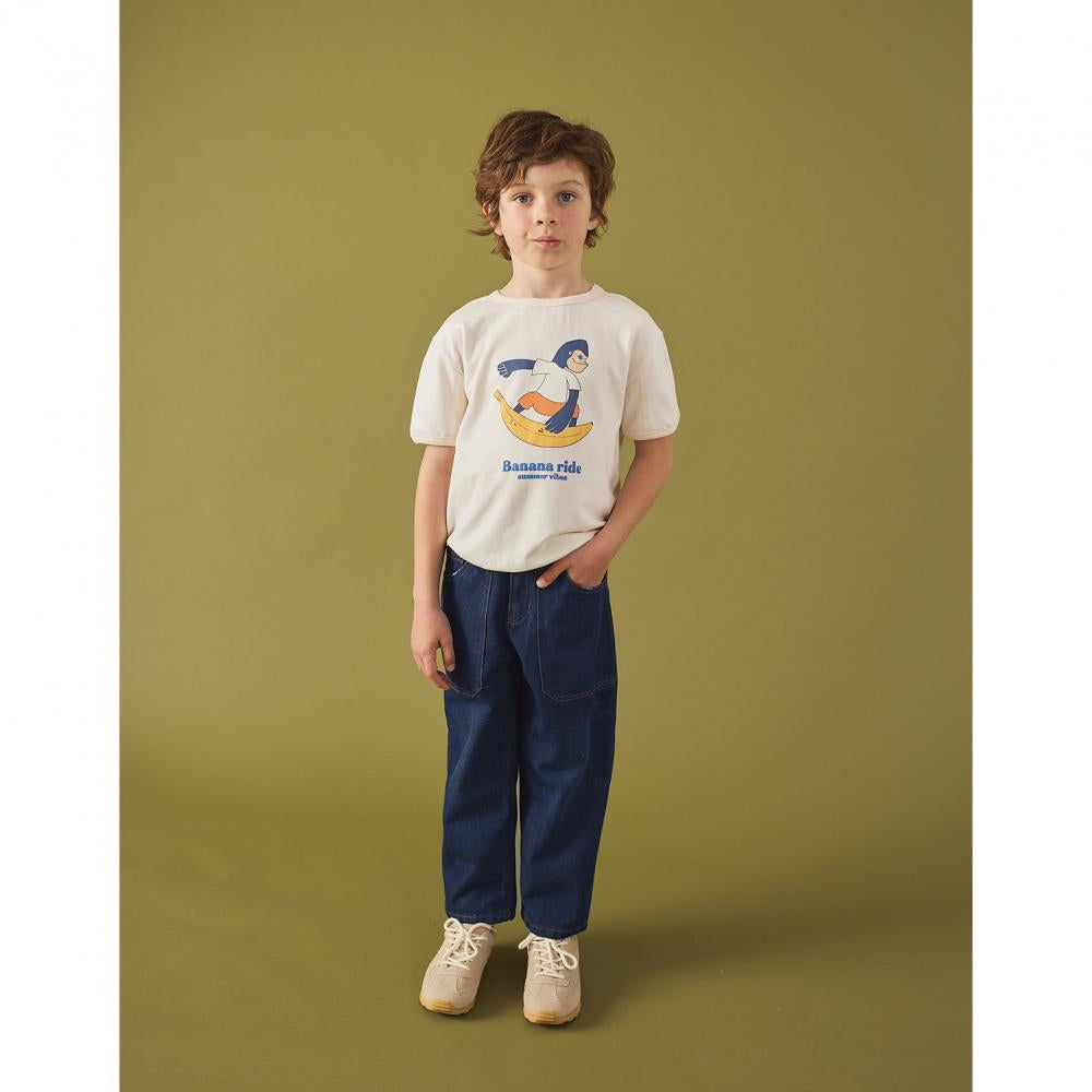 Relaxed Tapered Denim Pants with Patch Pocket