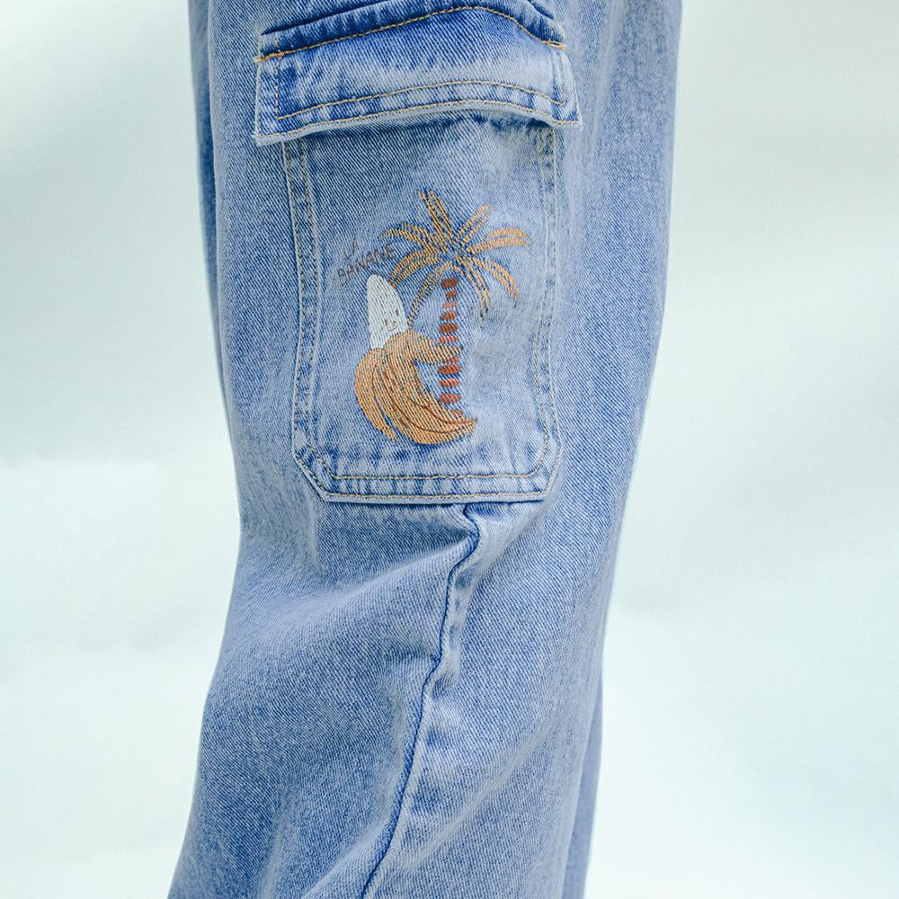 Prim Denim Loose Cargo Pants With Banana Print