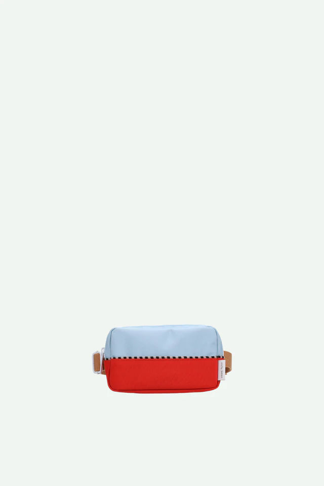fanny pack | colourblocking | zissou blue