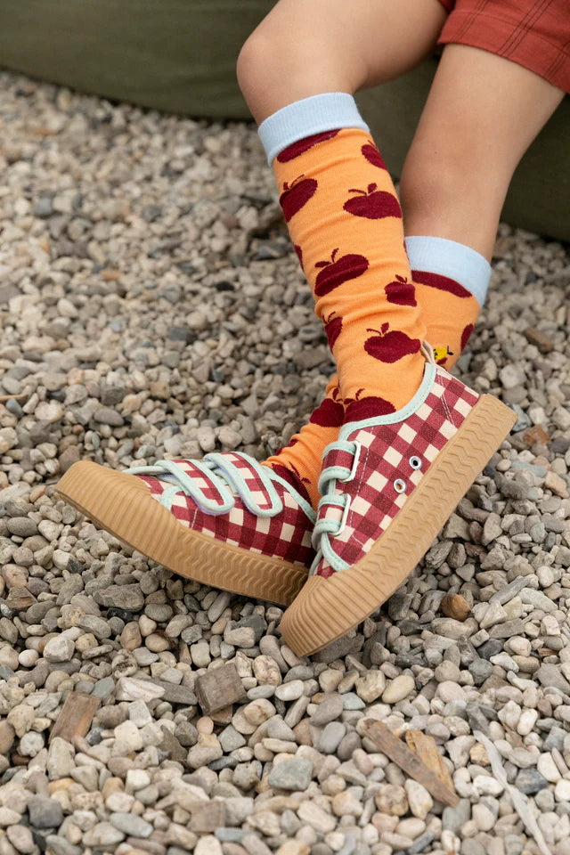 Kneehigh socks | apples berry swirl